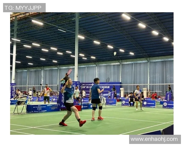 成都羽毛球队在全国羽毛球意识排行榜中荣获第七名的佳绩引发关注